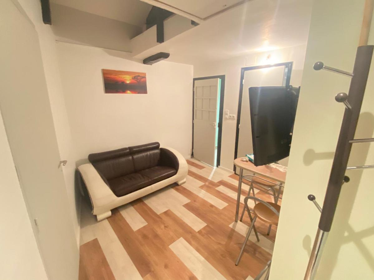 Jolis Studio Meuble Angerville  Εξωτερικό φωτογραφία
